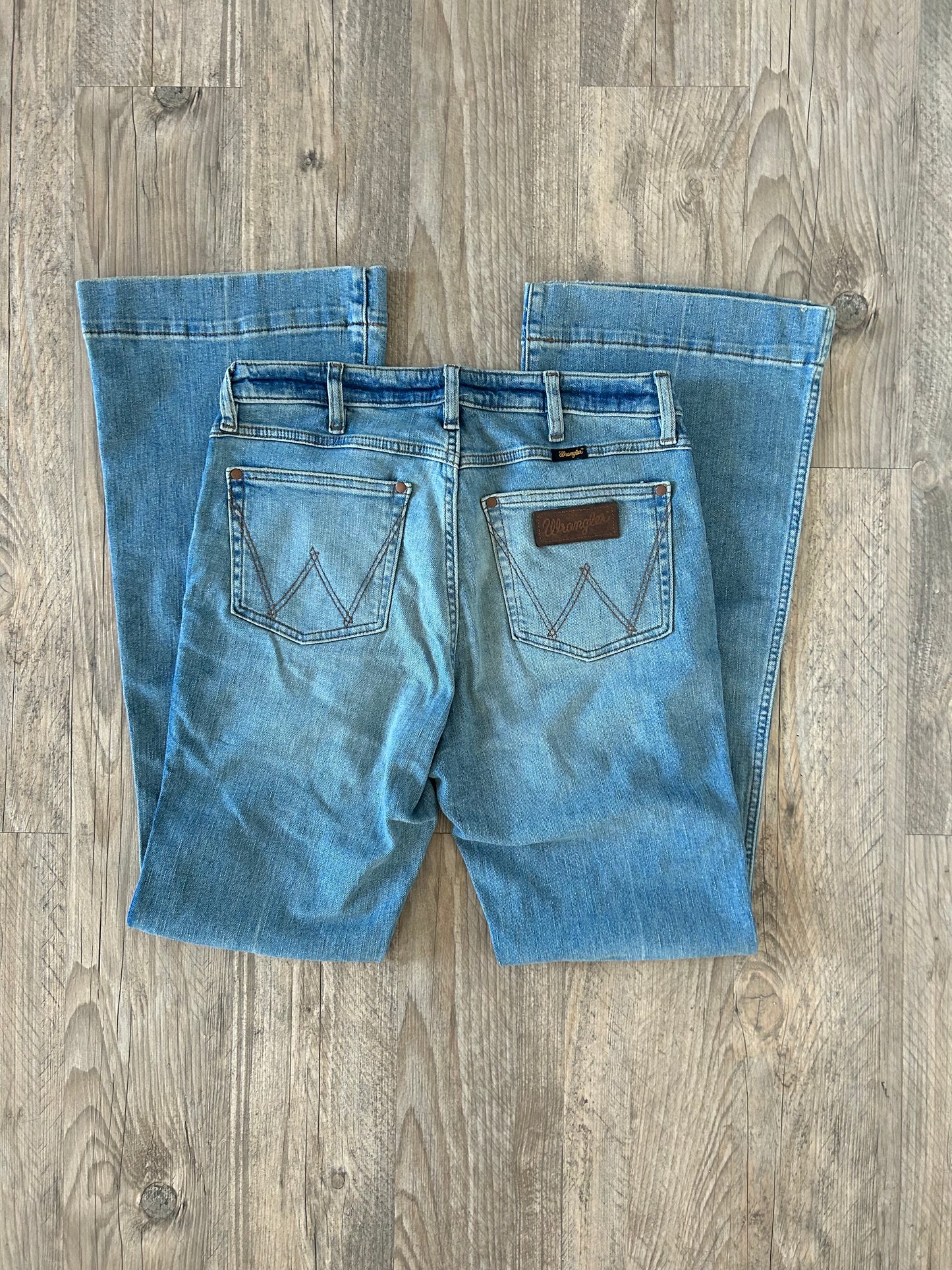 Wrangler Dixie Jeans- Light Wash