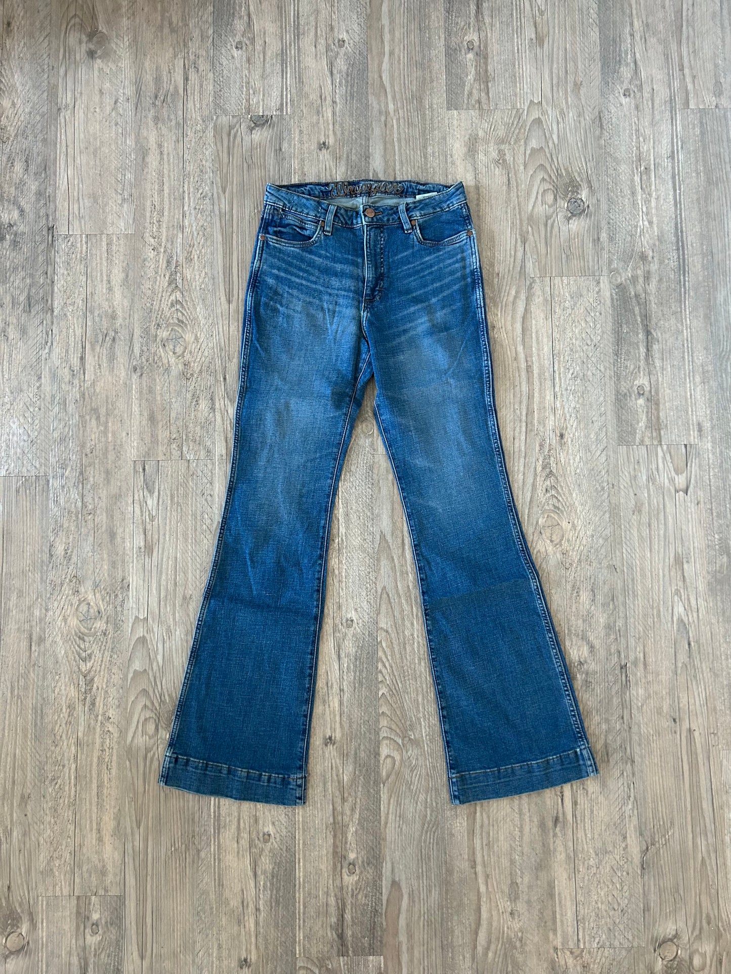 Wrangler Dixie Jeans- Medium Wash