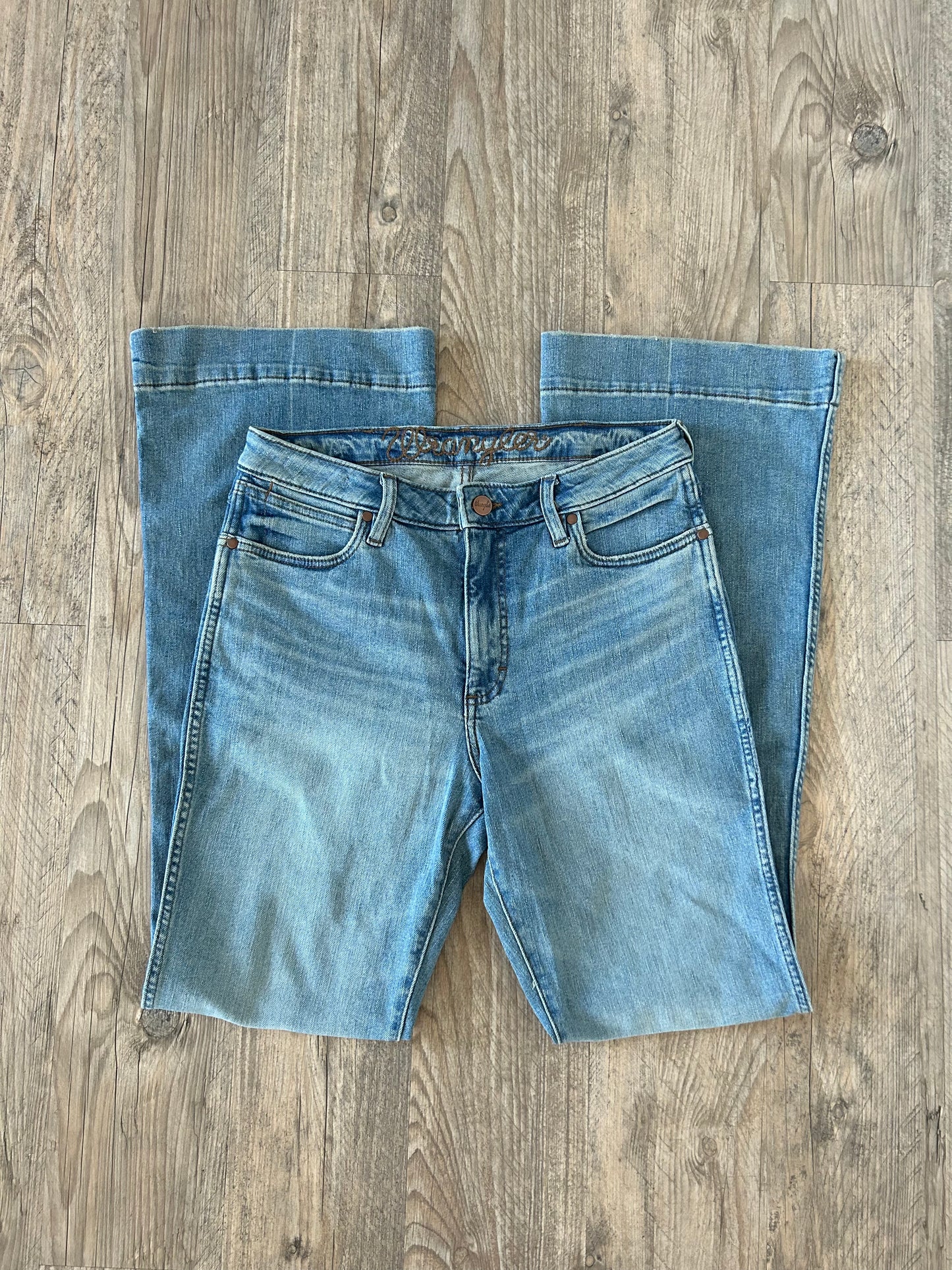 Wrangler Dixie Jeans- Light Wash